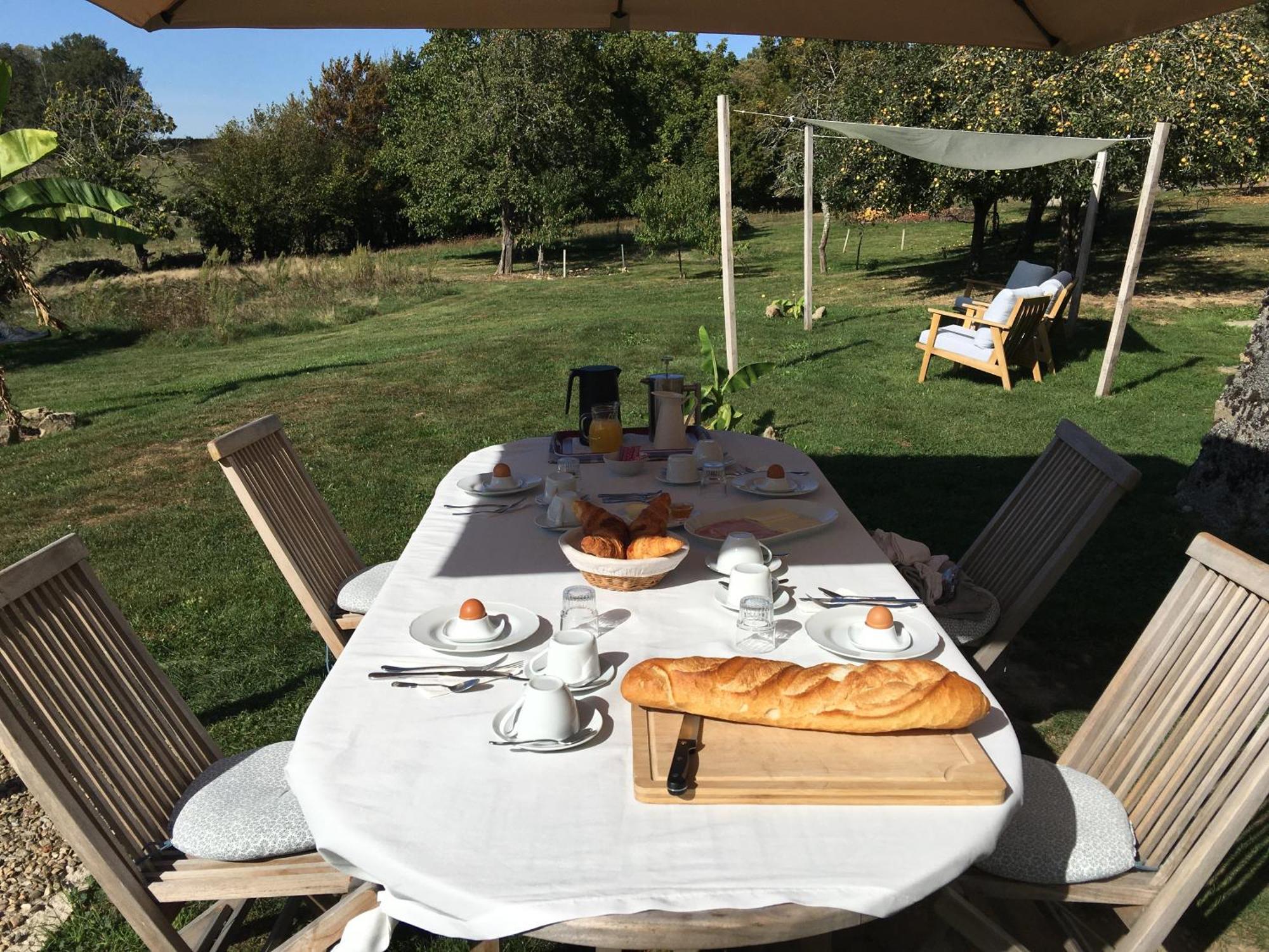 La Mirabelle Bed & Breakfast Saint-Pierre-de-Fursac Dış mekan fotoğraf